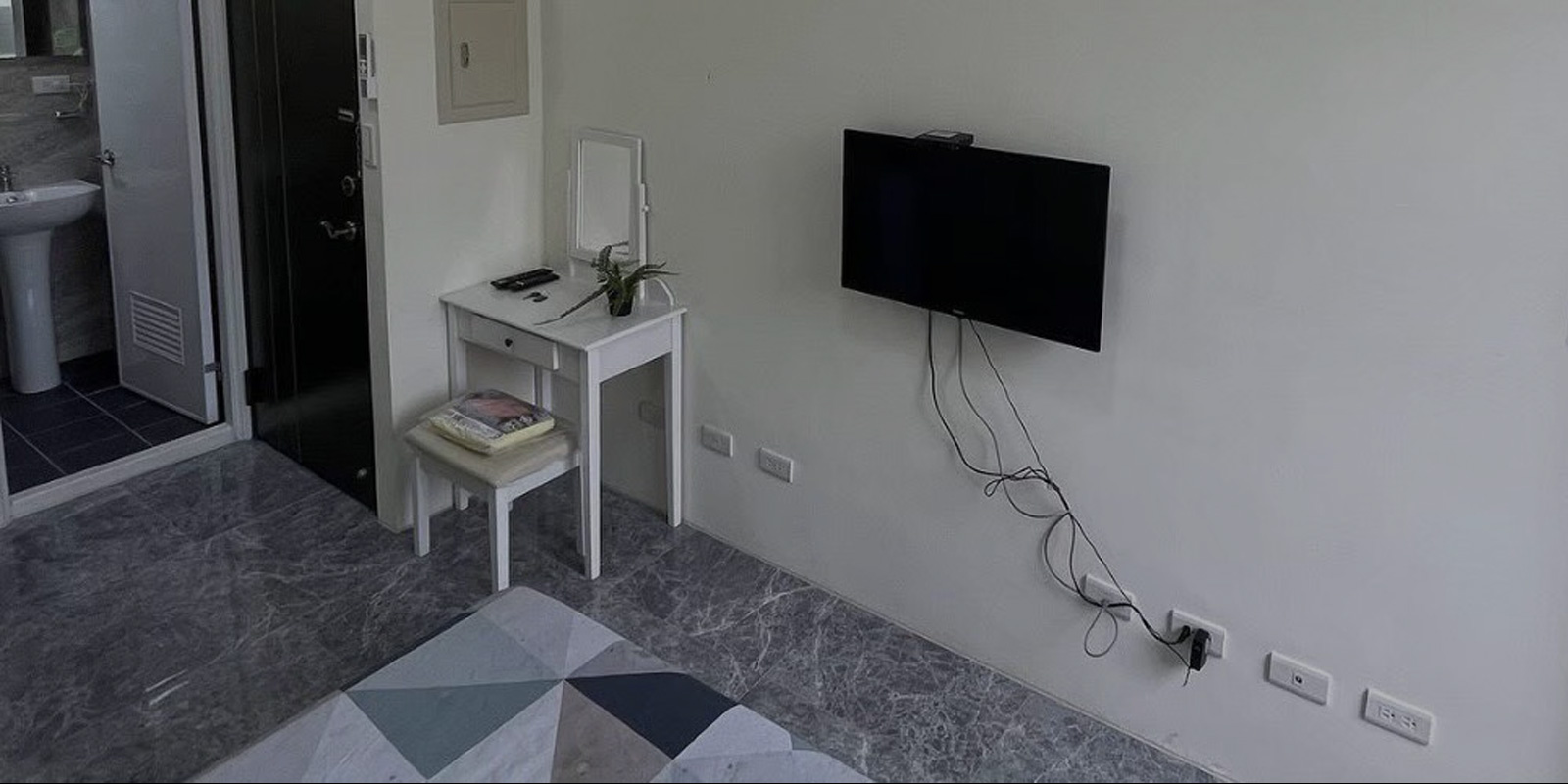 白金大智 台中東區新時代優質電梯套房出租